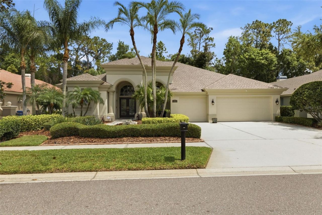 2887 Grey Oaks Boulevard, Tarpon Springs, FL 34688 Photo