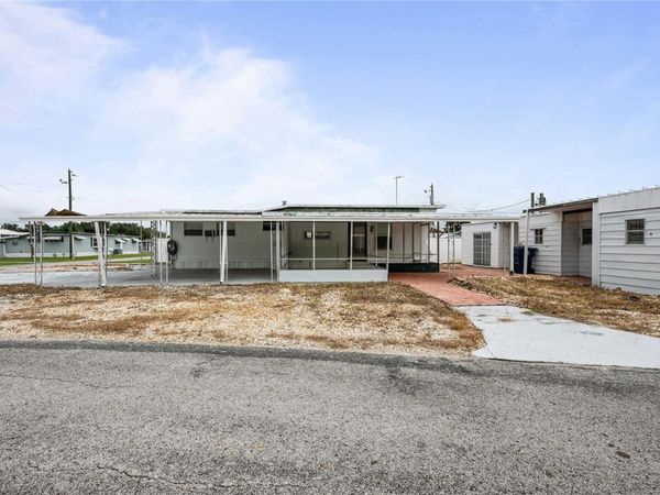 37234 CAROL AVE , ZEPHYRHILLS, FL 33542