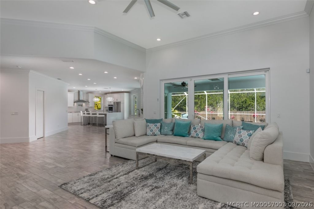 4977 SW Lake Grove Circle, Palm City, FL 34990 Photo
