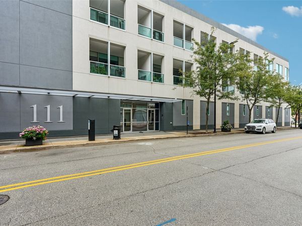 111 10th Street, Unit 411, Des Moines, IA 50309