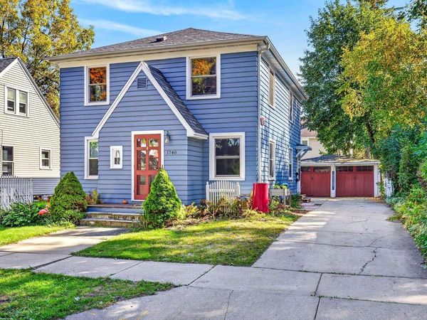 1740 N CLARK STREET, Appleton, WI 54911