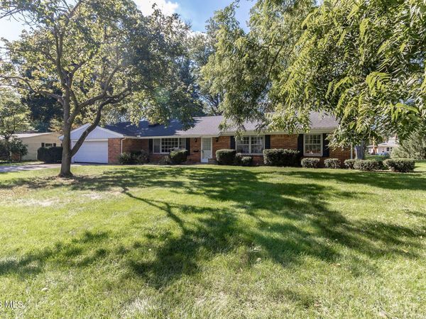 5935 Winding Way Drive, Sylvania, OH 43560