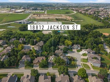 18812 Jackson Street, Elkhorn, NE 68022