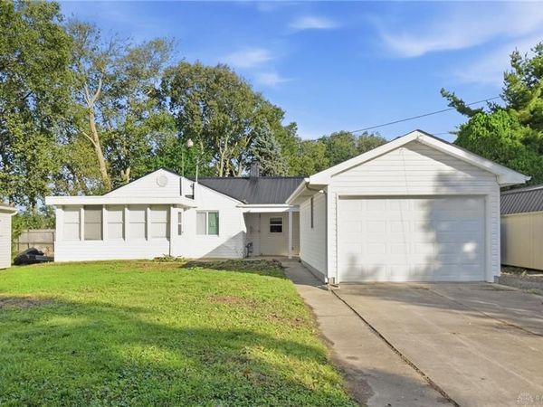 3725 Clearview Avenue, Moraine, OH 45439