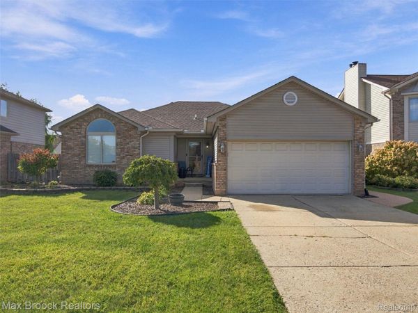 46149 Pat Street, Chesterfield Township, Mi 48051