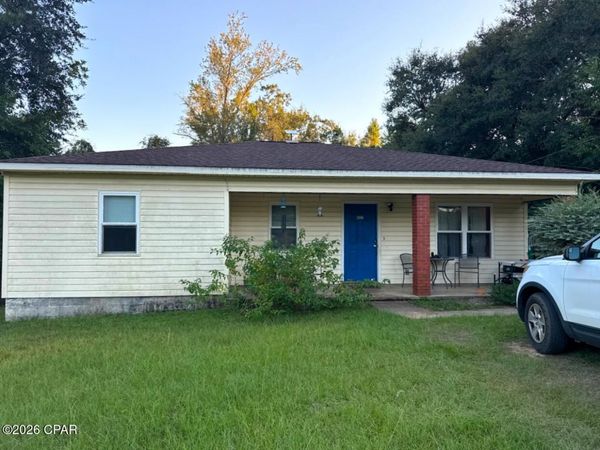 4227 Fieldstone Court , Marianna, FL 32448