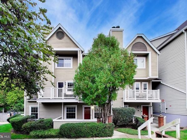 5700 CHAPMAN MILL DRIVE , Unit 2201, ROCKVILLE, MD 20852