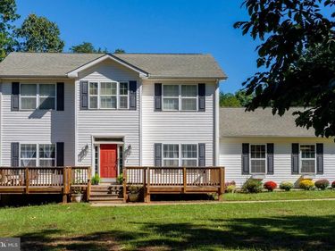 41 SHANNON GLEN COURT, LOUISA, VA 23093