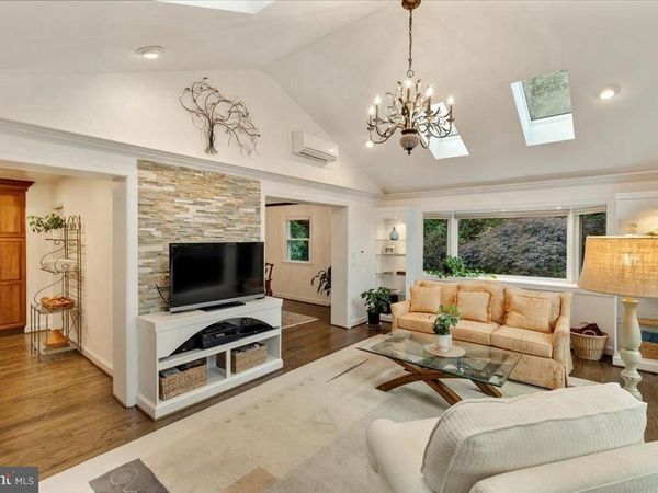 6225 KELLOGG DRIVE, MCLEAN, VA 22101