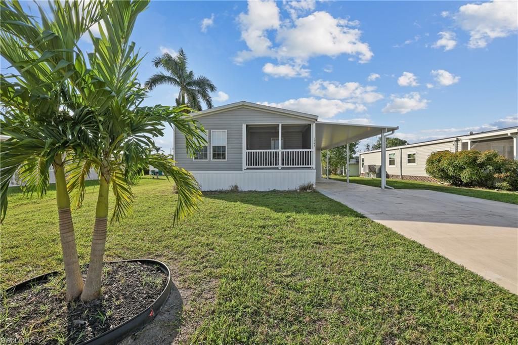1747 Beverly Dr , Naples, FL 34114 Photo
