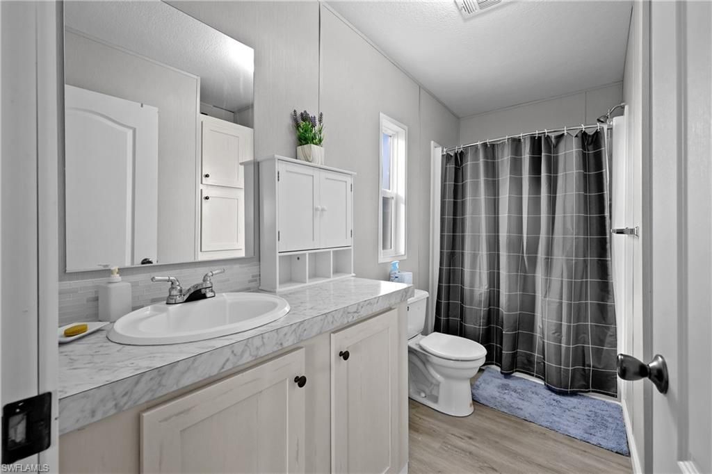 1747 Beverly Dr , Naples, FL 34114 Photo
