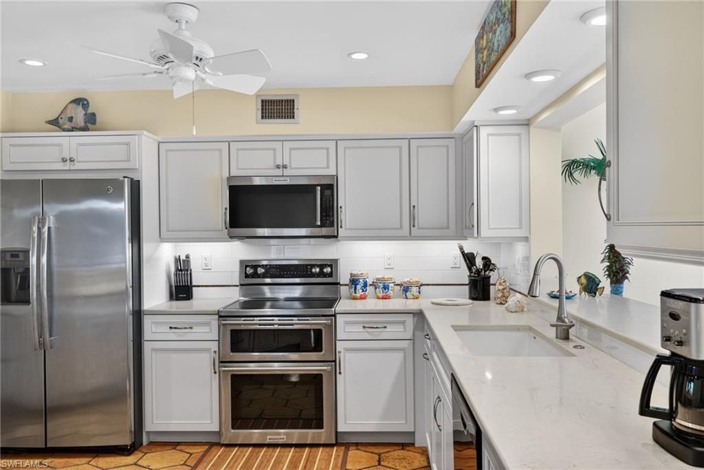 5312 Ladyfinger Lake Rd , Sanibel, FL 33957 Photo