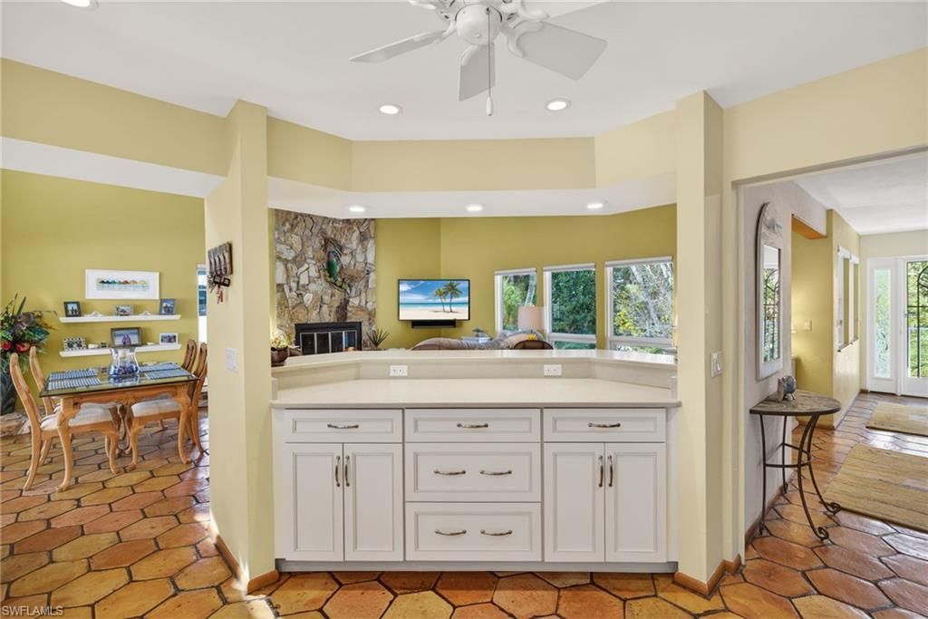 5312 Ladyfinger Lake Rd , Sanibel, FL 33957 Photo