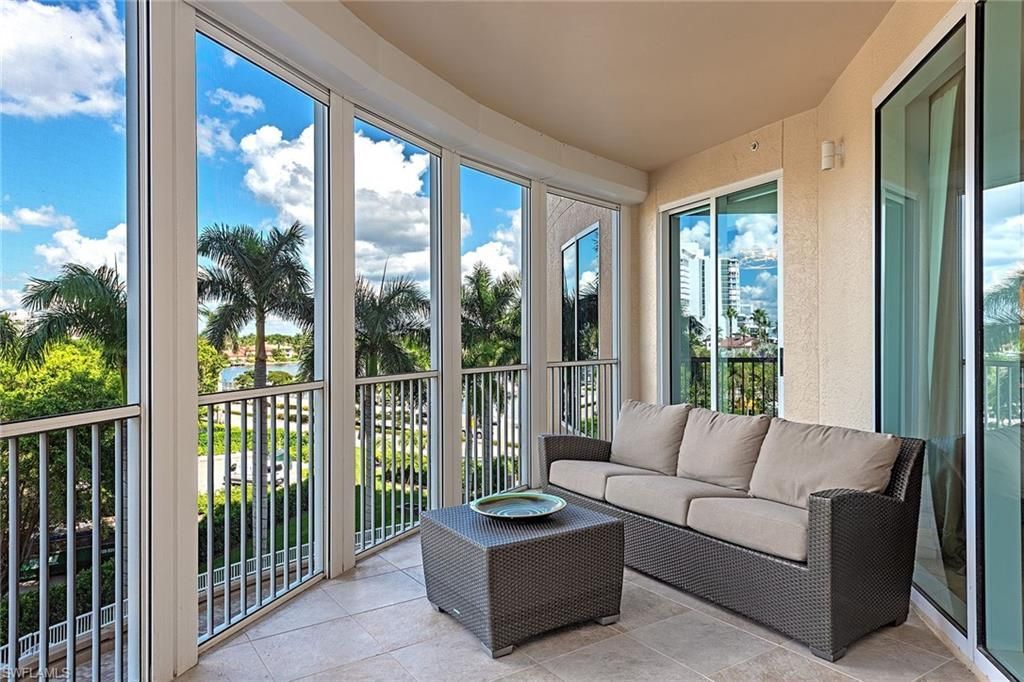 4501 Gulf Shore Blvd N, Unit 404, Naples, FL 34103 Photo