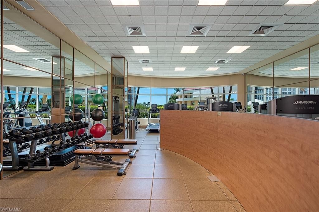 4501 Gulf Shore Blvd N, Unit 404, Naples, FL 34103 Photo