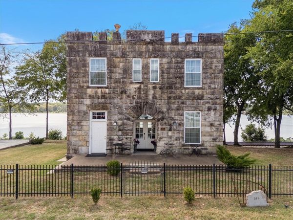 209 River Street , Ozark, AR 72949