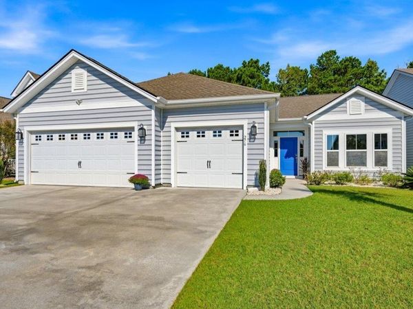 276 Sherwood Dr., Murrells Inlet, SC 29576
