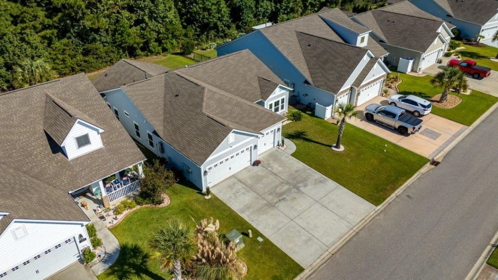 276 Sherwood Dr. Photo 36