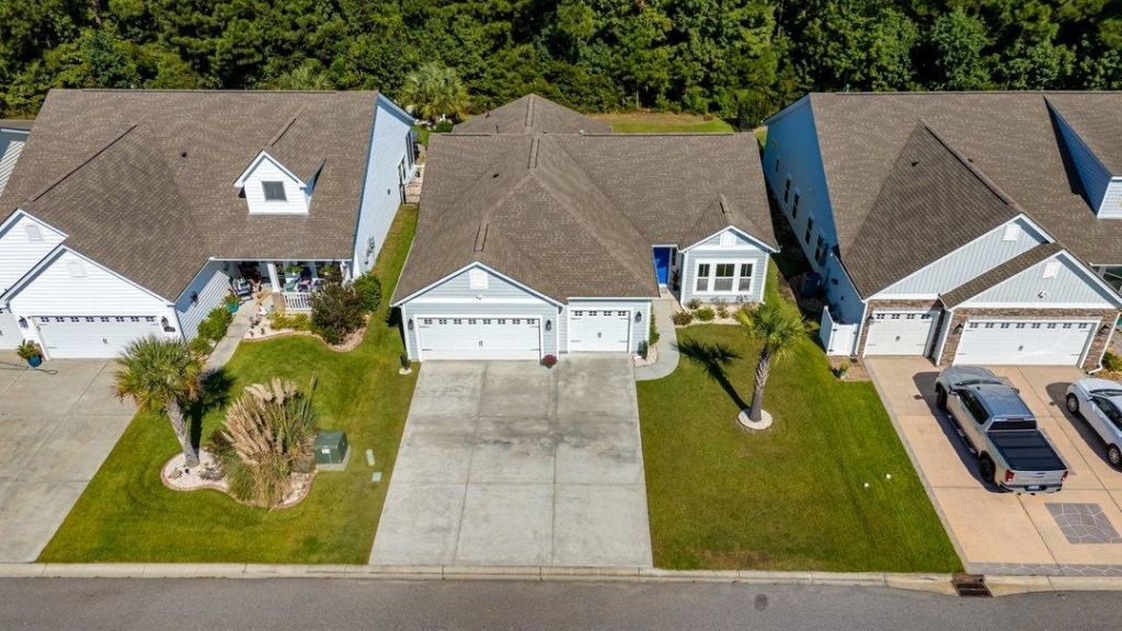 276 Sherwood Dr. Photo 37
