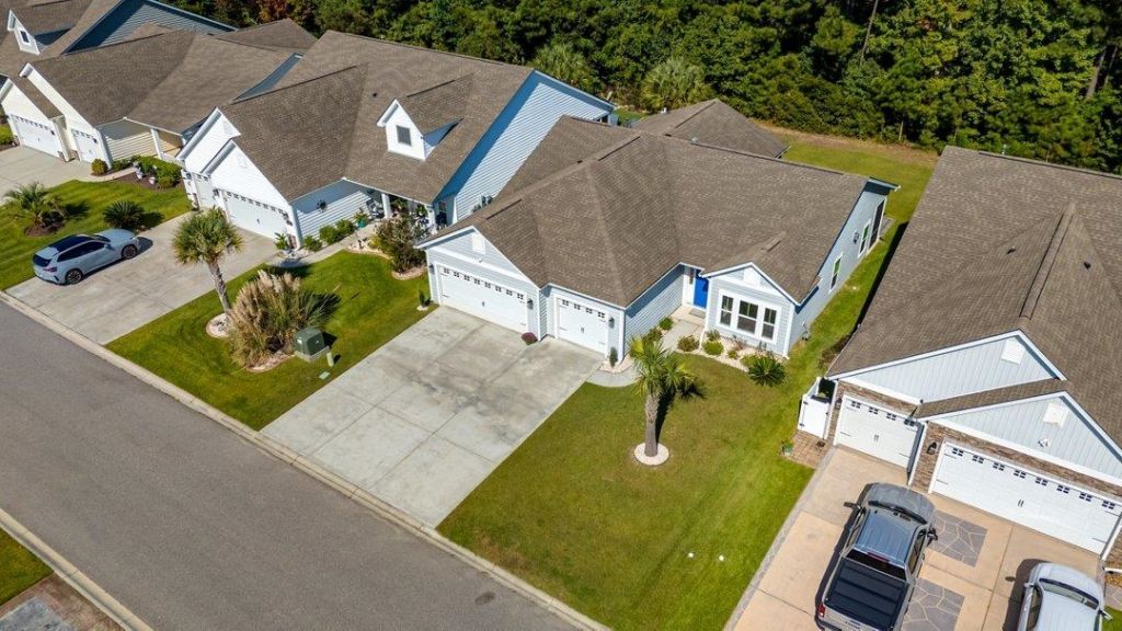 276 Sherwood Dr. Photo 38