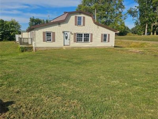 502 W Walnut Street , Griggsville, IL 62340