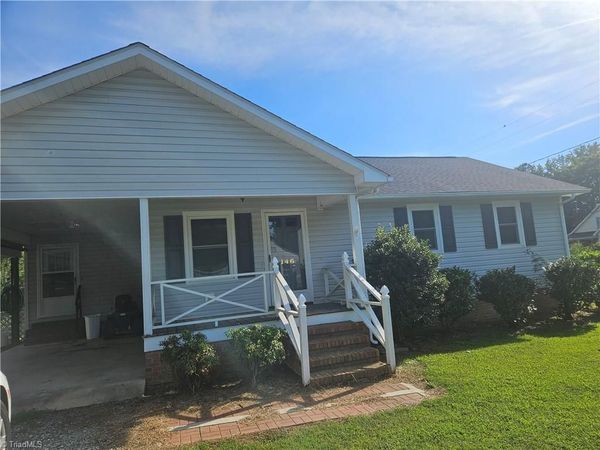 146 E 3rd Street, Denton, NC 27239
