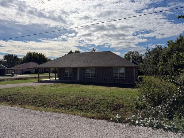 1701 Tanglewood Drive, Azle, TX 76020