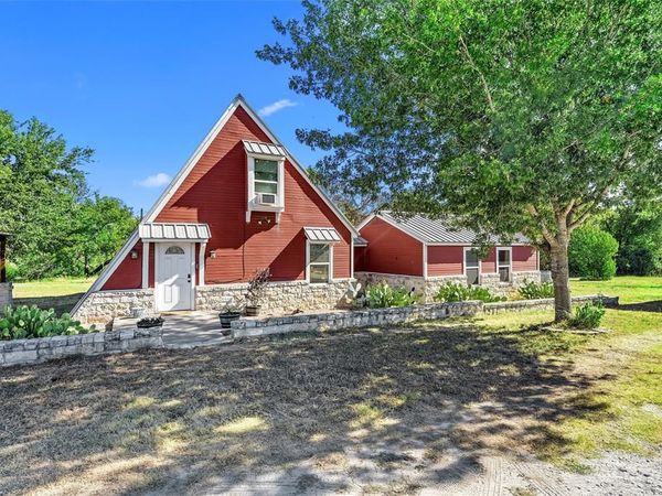 518 Warren Road , Lorena, TX 76655