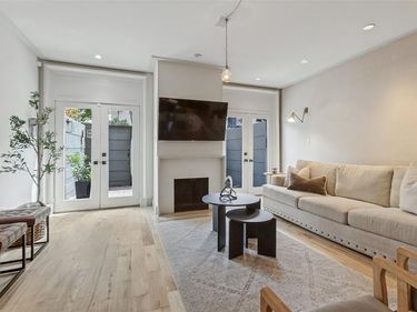 3818 N Hall Street, Unit 128, Dallas, TX 75219