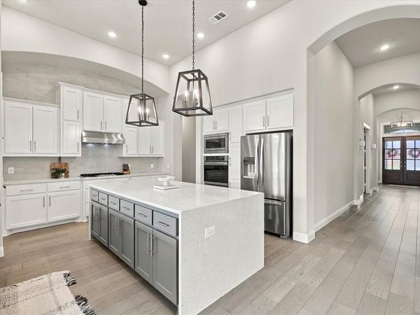 9308 Pecan Woods Trail, Argyle, TX 76226