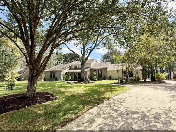 433 Jean Lafitte Ave, Baton Rouge, LA 70810
