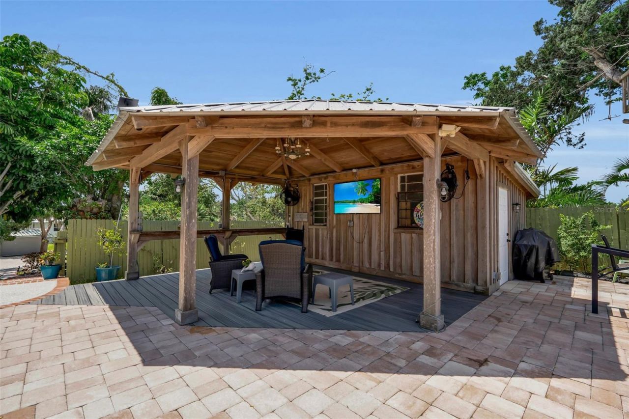 70 Mound Place, Terra Ceia, FL 34250 Photo