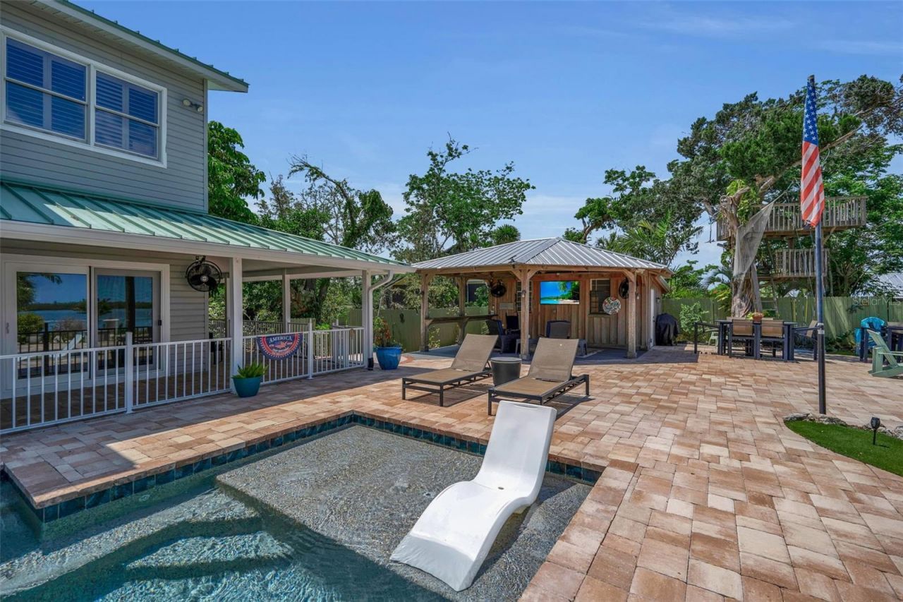 70 Mound Place, Terra Ceia, FL 34250 Photo