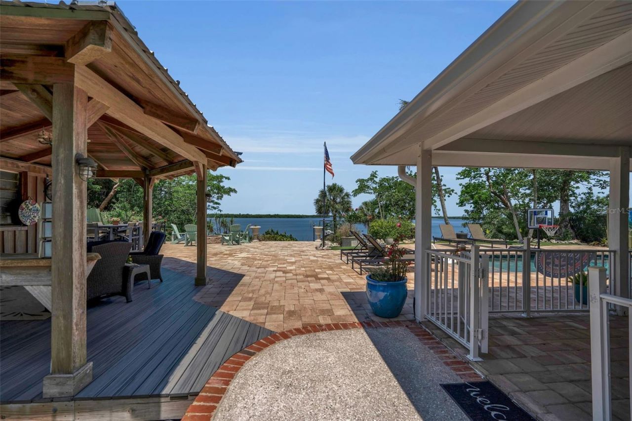 70 Mound Place, Terra Ceia, FL 34250 Photo