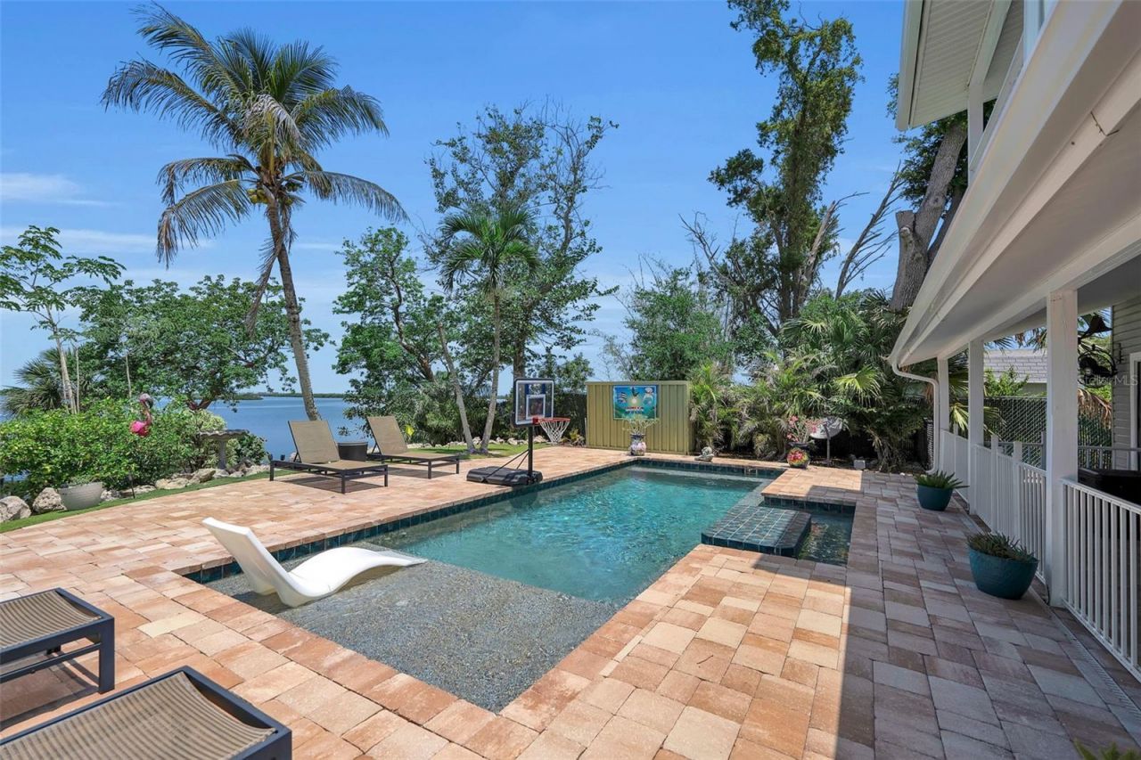 70 Mound Place, Terra Ceia, FL 34250 Photo