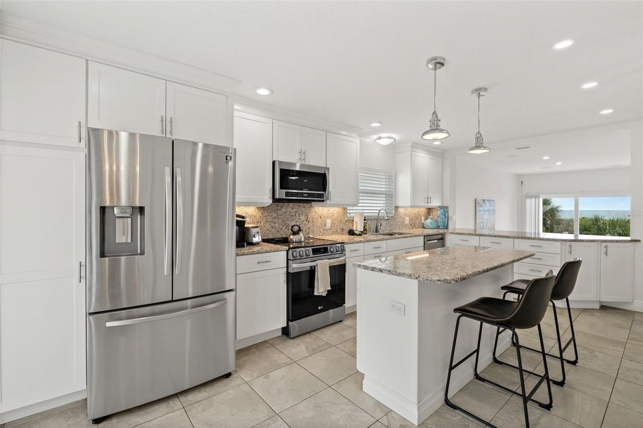 8106 Presidential Court, Cape Canaveral, FL 32920 Photo
