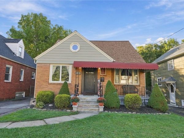 73 Rosary Avenue, Buffalo, NY 14218