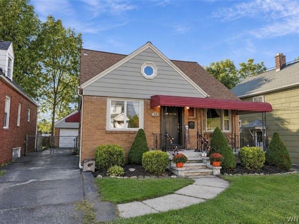73 Rosary Avenue , Buffalo, NY 14218
