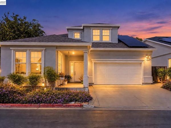 11 fallen leaf, Rodeo, CA 94572