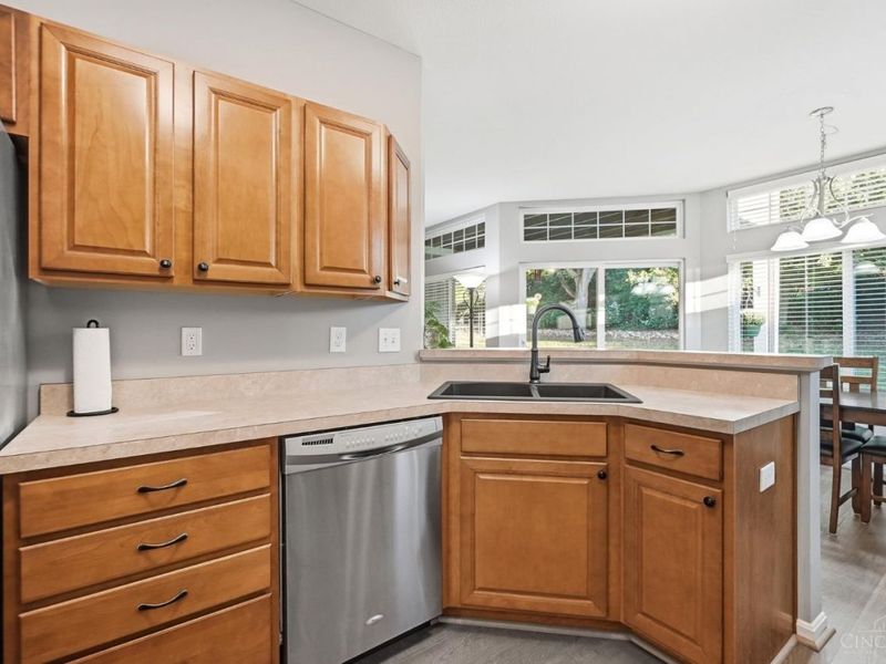588 Heritage Square, Harrison, OH 45030 Photo 15