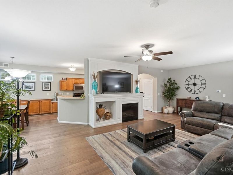588 Heritage Square, Harrison, OH 45030 Photo 6