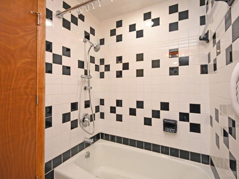 872 Waynoka Drive, Jackson Township, OH 45171 Photo 25