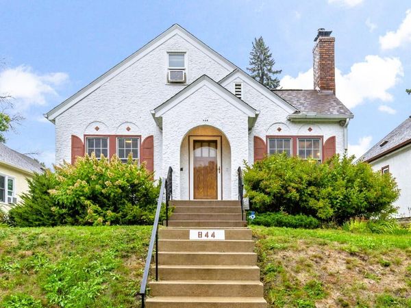 844 Winslow Avenue, Saint Paul, MN 55107