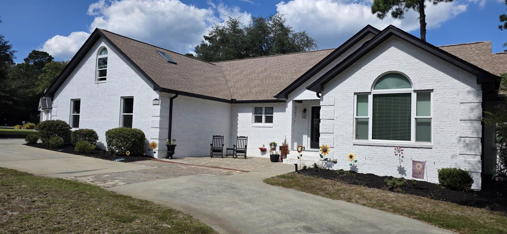 3099 Kings Ct. Photo 4
