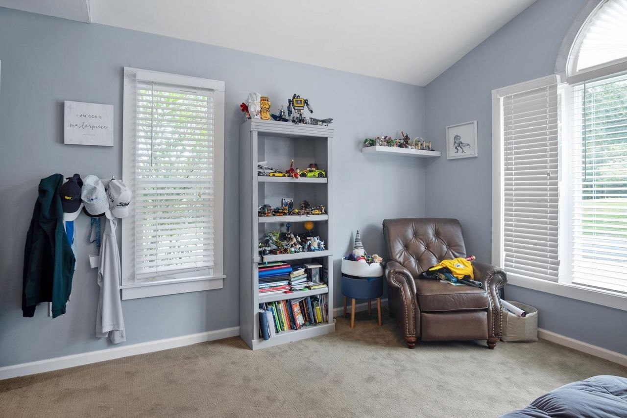 3099 Kings Ct. Photo 41