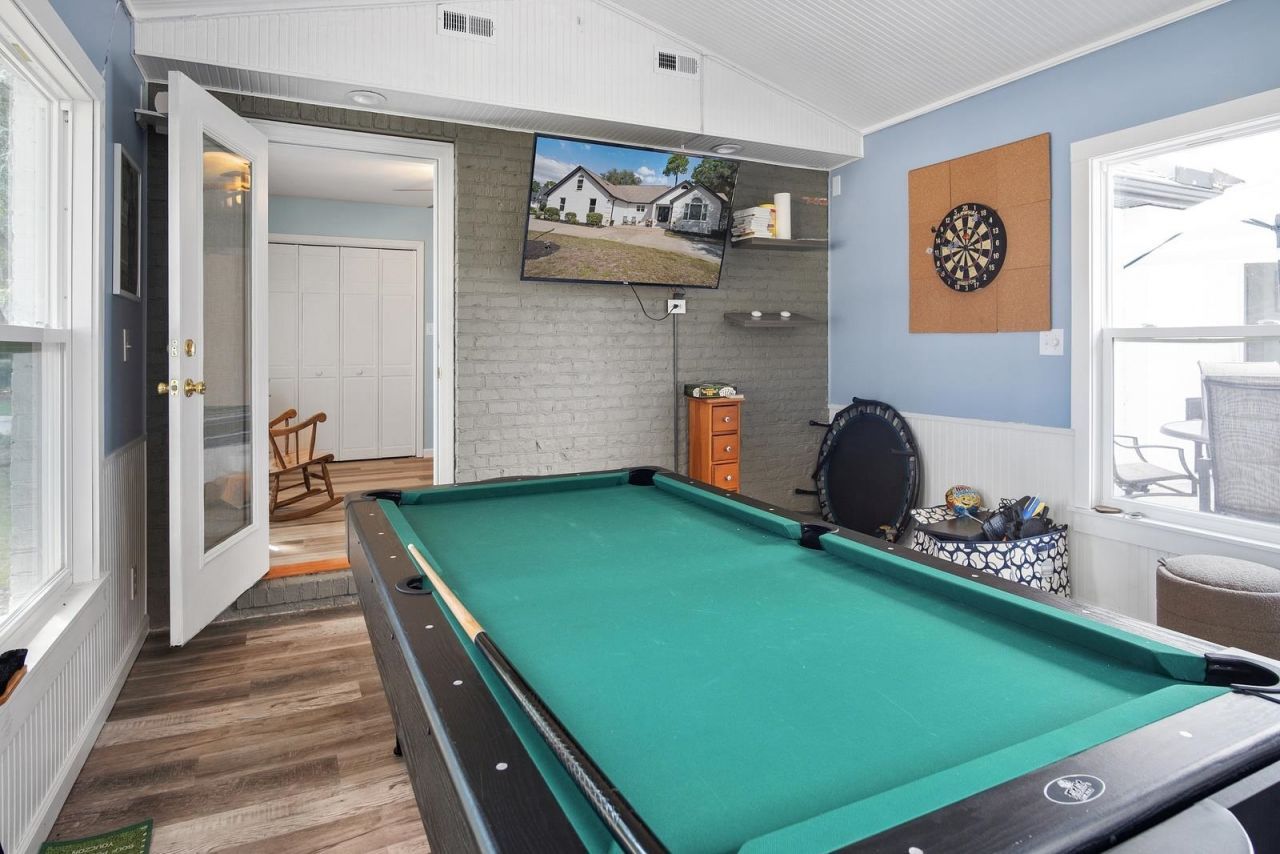 3099 Kings Ct. Photo 48