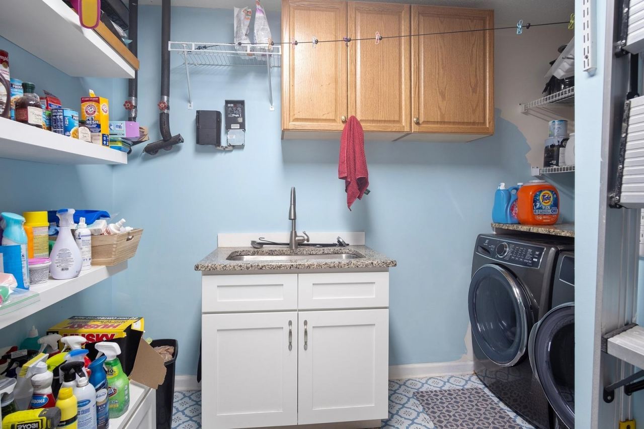 3099 Kings Ct. Photo 50