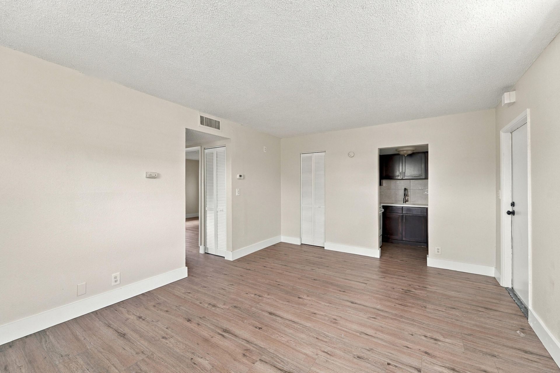 241 SE 9th Avenue, Unit 101, Pompano Beach, FL 33060 Photo