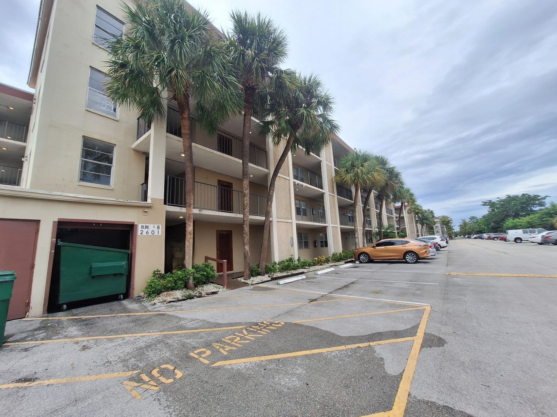 2601 NW 48th Terrace, Unit 345, Lauderdale Lakes, FL 33313 Photo