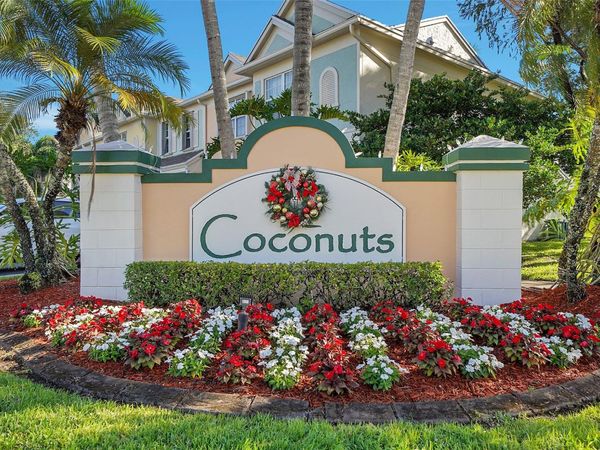 50 TRUMAN Drive, Weston, FL 33326